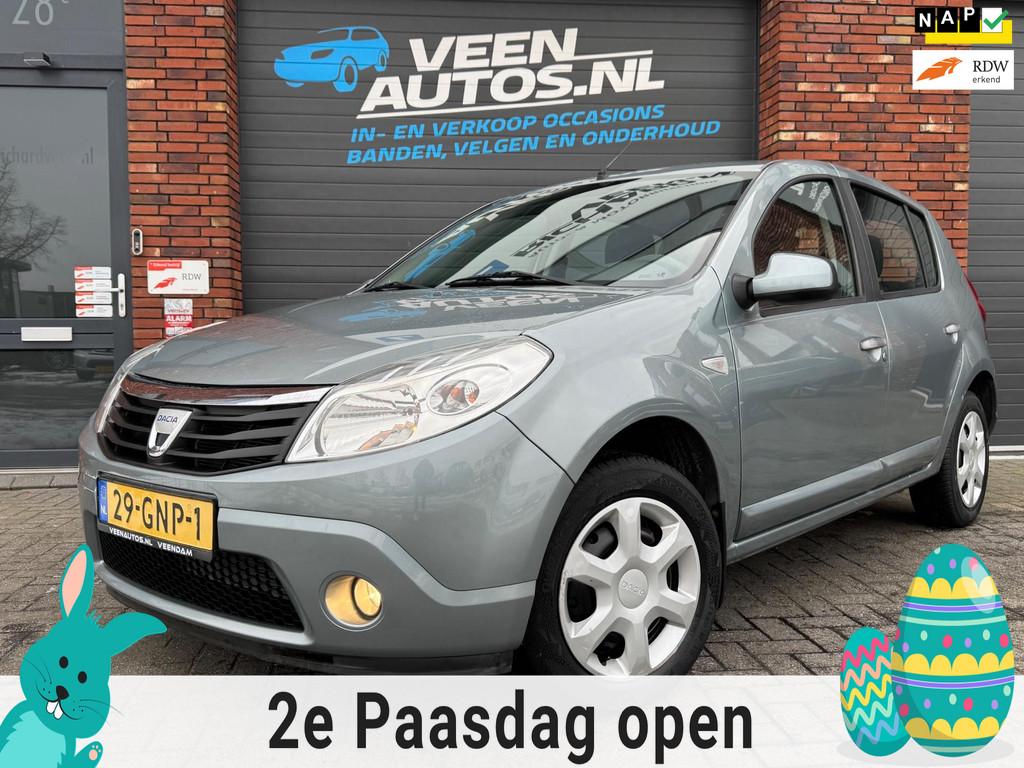 Dacia Sandero 1.4 Lauréate Elektrisch Pakket Trekhaak NAP!, Auto's, Dacia, Voorwielaandrijving, 1011 kg, 4 cilinders, Blauw