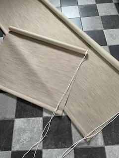 Rolgordijnen veneta, 3 stuks, waarvan 1 verduisterend, Huis en Inrichting, Stoffering | Gordijnen en Lamellen, Ophalen, Bruin