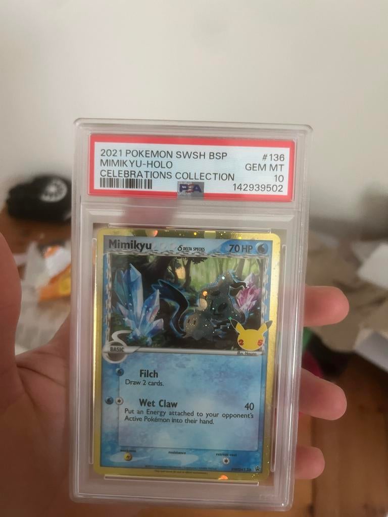 Pokemon Mimikyu-Holo Celebrations Collection PSA 10, Ophalen of Verzenden, Zo goed als nieuw, Losse kaart, Foil