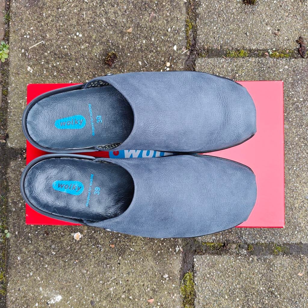 Wolky klompjes 39 blauw, Kleding | Dames, Schoenen, Wolky, Blauw, Zo goed als nieuw, Sandalen of Muiltjes