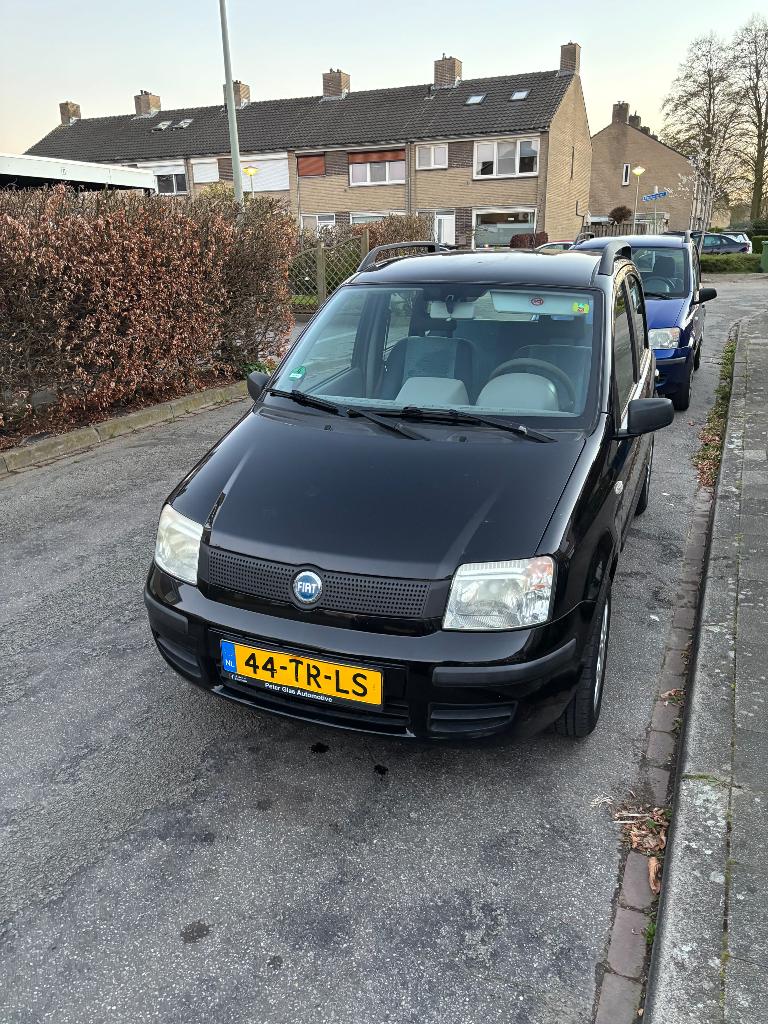 Fiat Panda 1.1 40KW 2007 Zwart, Auto's, Fiat, Voorwielaandrijving, Stof, 54 pk, Elektrische ramen