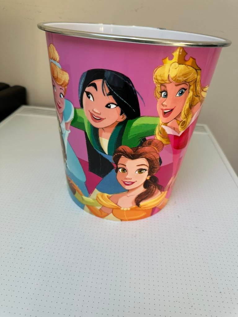 Prinsessen prullenbak, Ophalen, Zo goed als nieuw, Minder dan 50 cm