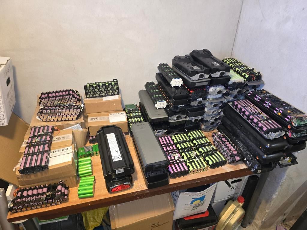 Grote partij 18650 batterijen, Fietsen en Brommers, Fietsaccessoires | Fietsaccu's, Gebruikt, Ophalen