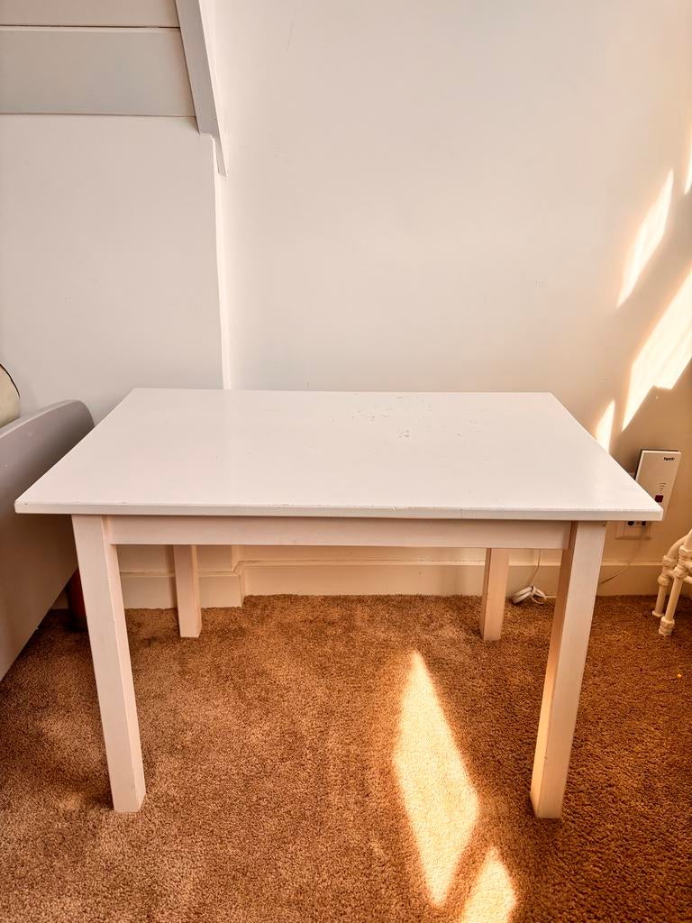 IKEA Sundvik kindertafel 76 x 50 cm, Kinderen en Baby's, Kinderkamer | Tafels en Stoelen, Ophalen, Gebruikt, Tafel(s)