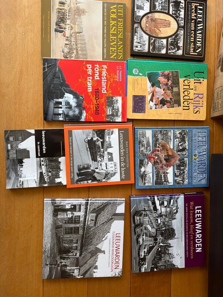 Collectie boeken over Leeuwarden en Friesland, Ophalen of Verzenden, 20e eeuw of later, Gelezen