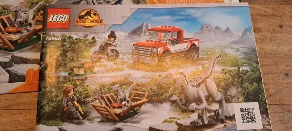 Zgan Jurassic World lego set 76946 Blue & Beta, Kinderen en Baby's, Speelgoed | Duplo en Lego, Zo goed als nieuw, Ophalen of Verzenden