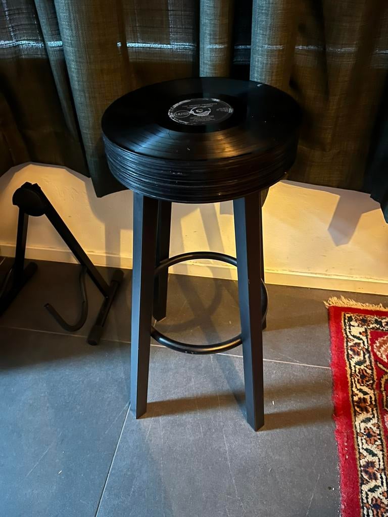 Leuke lp kruk, Ophalen, Zo goed als nieuw, IJzer