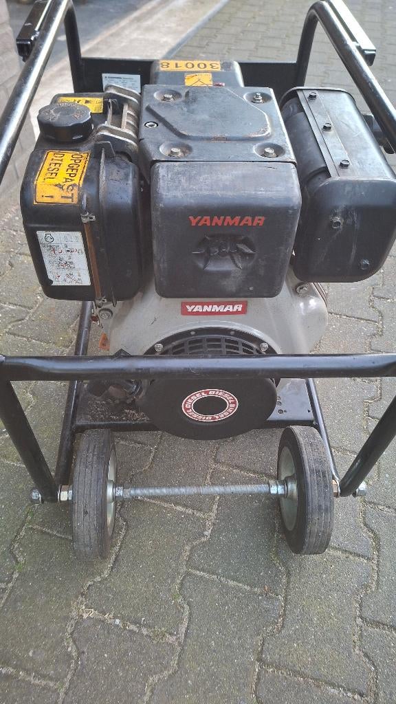 Yanmar EP6000TD + Honda Europower ESP i 2000 aggeregaat, Ophalen, Dieselolie, ., Zo goed als nieuw