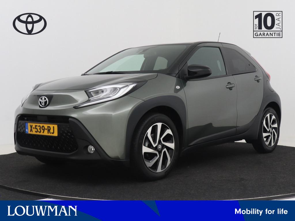 Toyota Aygo X 1.0 VVT-i MT Pulse (bj 2024), 12 maanden, Stof, Gebruikt, 4 stoelen