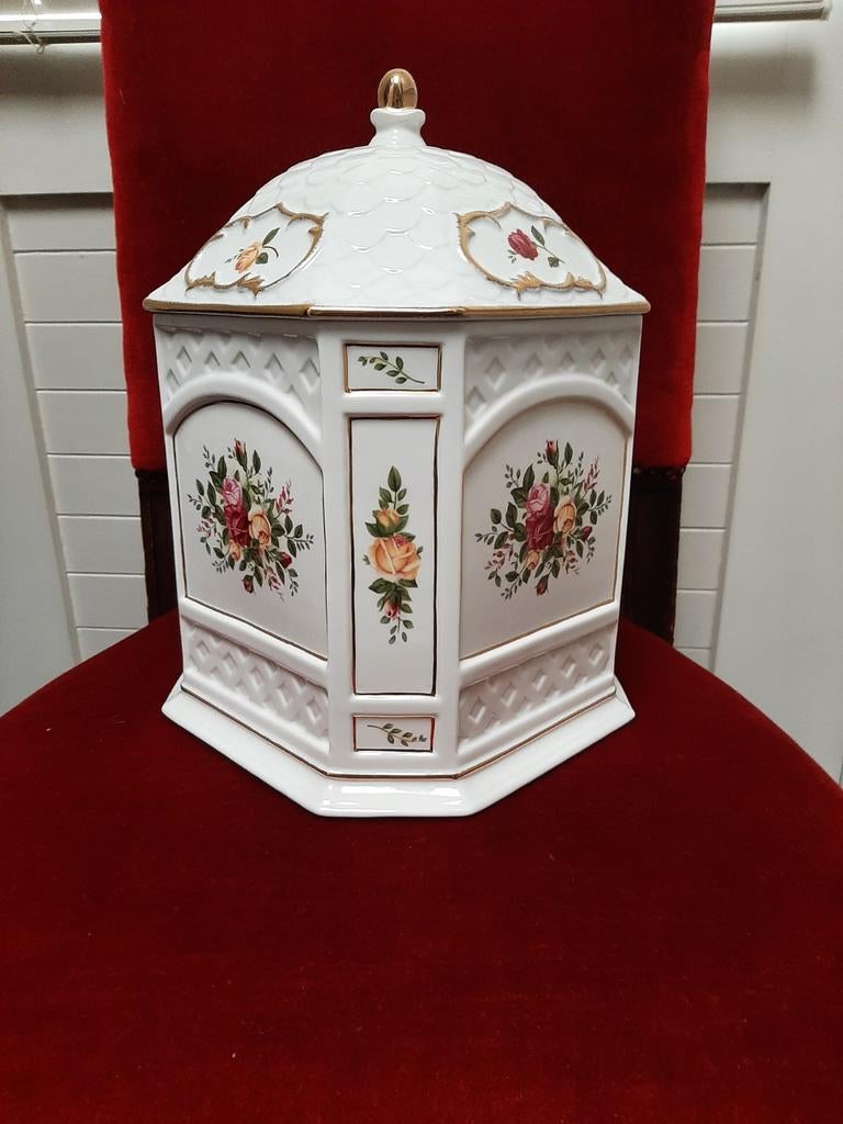 Royal albert koekjespot, Ophalen of Verzenden