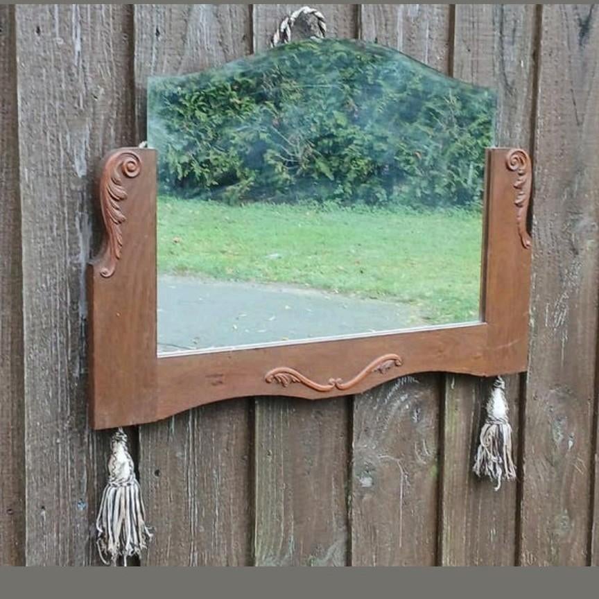 Antieke houten spiegel met kwastjes, Antiek en Kunst, Ophalen of Verzenden