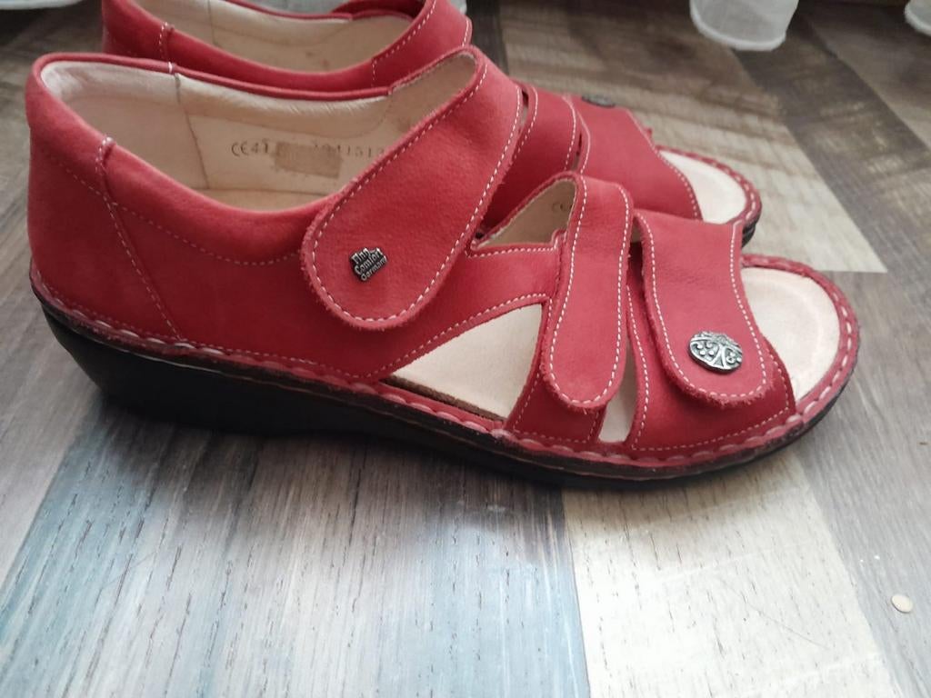 Finn comfort Maat 38 H, Zo goed als nieuw, Rood, Sandalen of Muiltjes, Ophalen of Verzenden