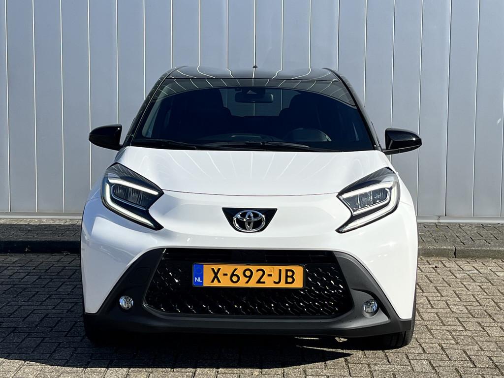 Toyota Aygo X 1.0 VVT-i MT Pulse Bi-Tone NL Auto Carplay Cli, 12 maanden, Stof, Gebruikt, 4 stoelen
