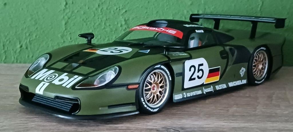 Porsche dtm groen