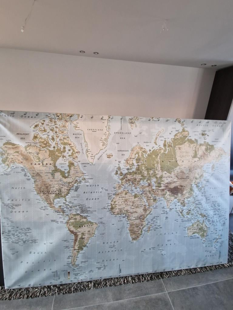 Schilderij wereldkaart ikea, Ophalen, 125 cm of meer, Zo goed als nieuw, Schilderij