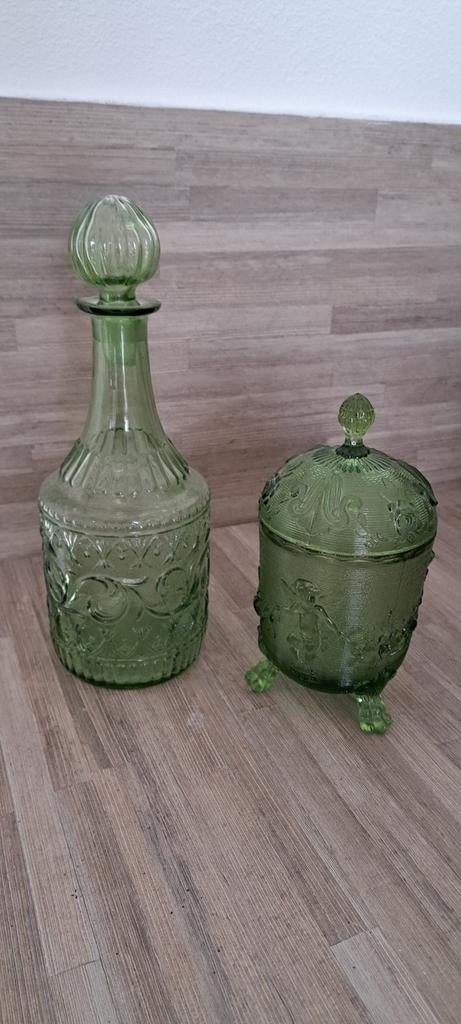 Antieke groene glazen karaf en bonbonschaal, Antiek en Kunst, Ophalen of Verzenden