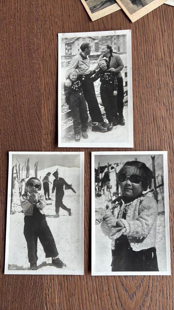 2 kaarten Prinses Margriet/Matterhorn en de Kon. Familie, Verzamelen, Ophalen of Verzenden, 1940 tot 1960, Ongelopen