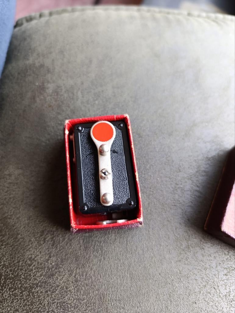 Vintage mechanische zelfontspanner voor camera's, Ophalen of Verzenden, Compact, Overige Merken