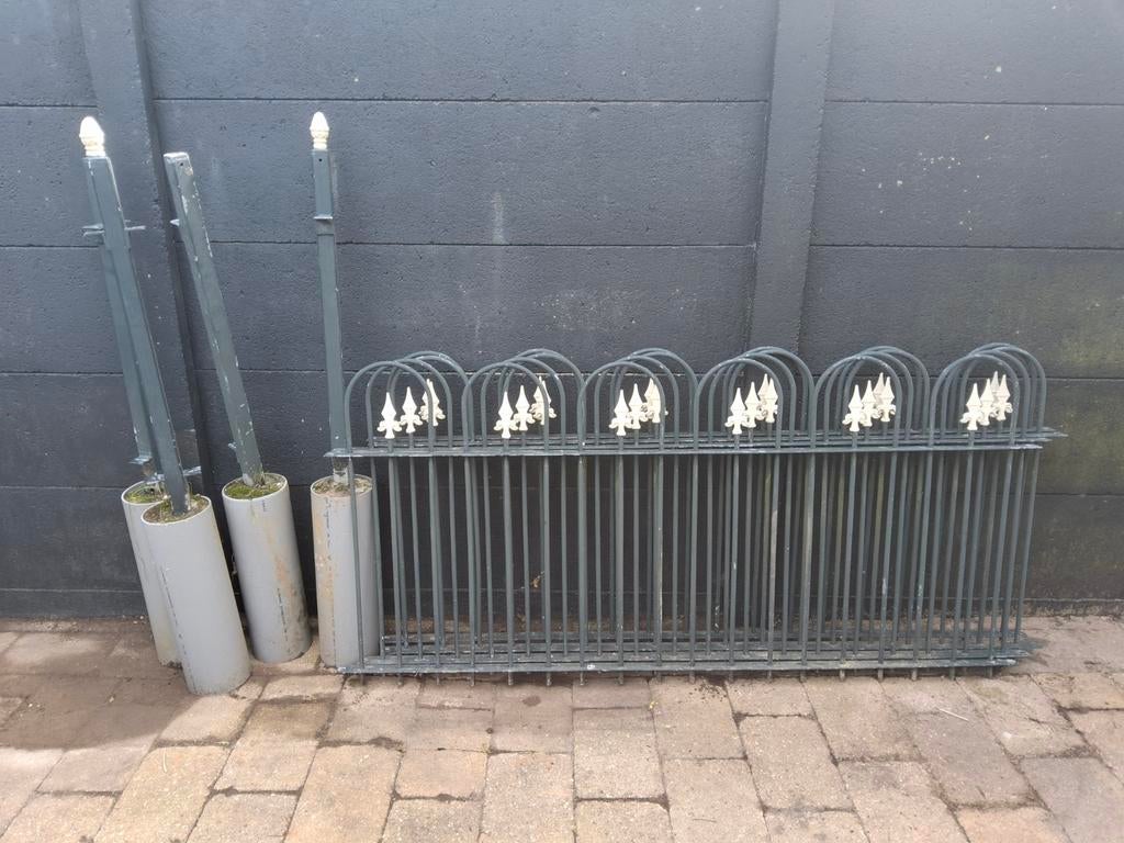 Sierhekwerk gegalvaniseerd met staanders, Ophalen