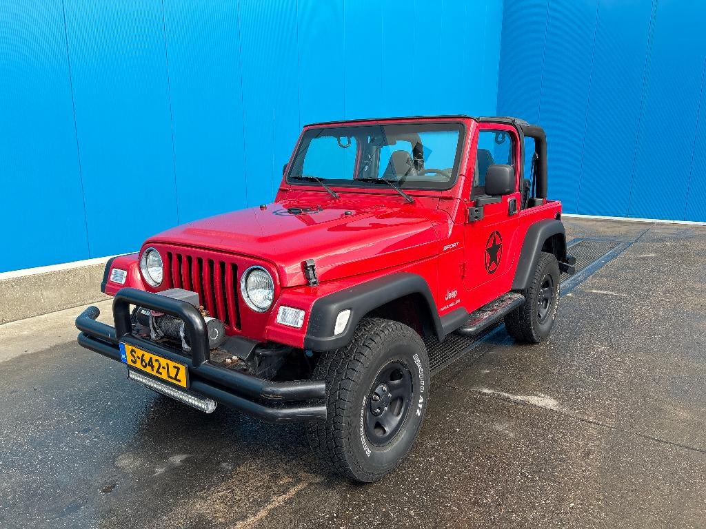 Jeep Wrangler 4.0i Soft cabrio 4x4, Automaat, 450 kg, Zwart, 4 stoelen