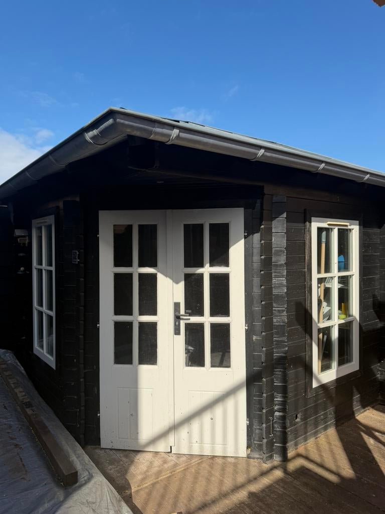 Tekoop Tuinhuis / blokhut 500x250 cm met zinken dak, Ophalen, Tuinhuis, 250 tot 500 cm, 2 ramen