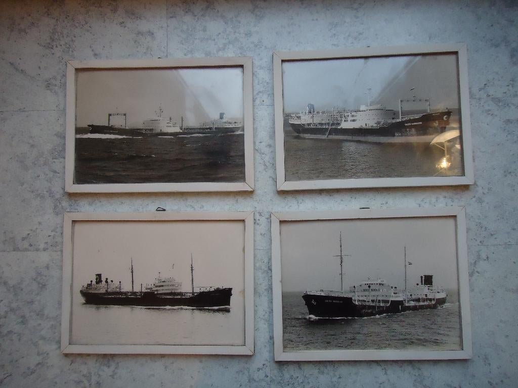 Caltex Nederland Unieke foto's 4 Jr. 50 tankers verschillend, Verzamelen, Verzenden, Gebruikt, Motorboot, Kaart, Foto of Prent