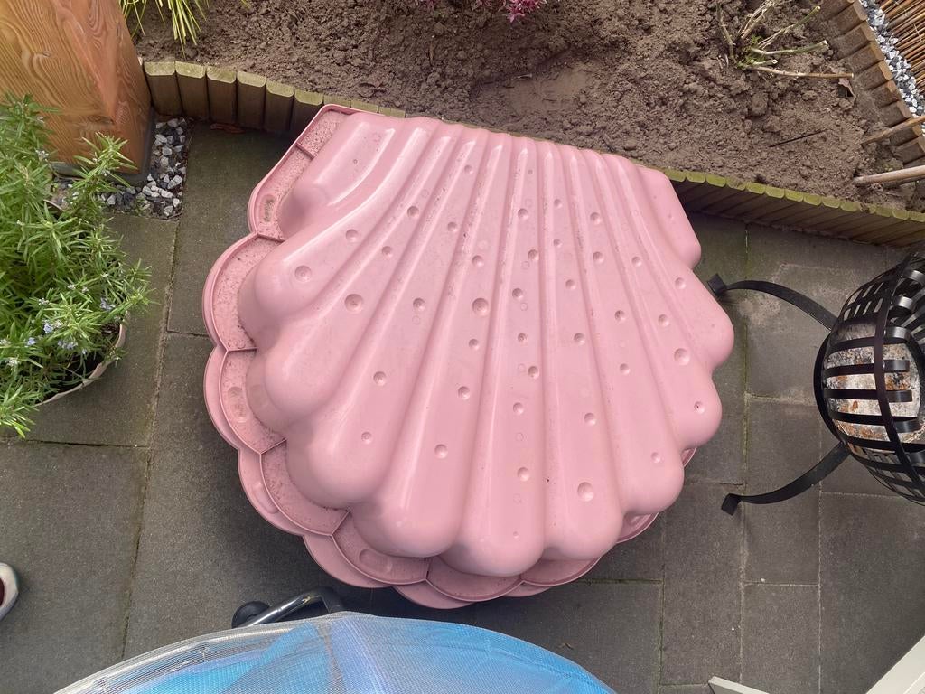 Schelp zandbak incl speelzand., Kinderen en Baby's, Speelgoed | Buiten | Zandbakken, Ophalen, Zo goed als nieuw