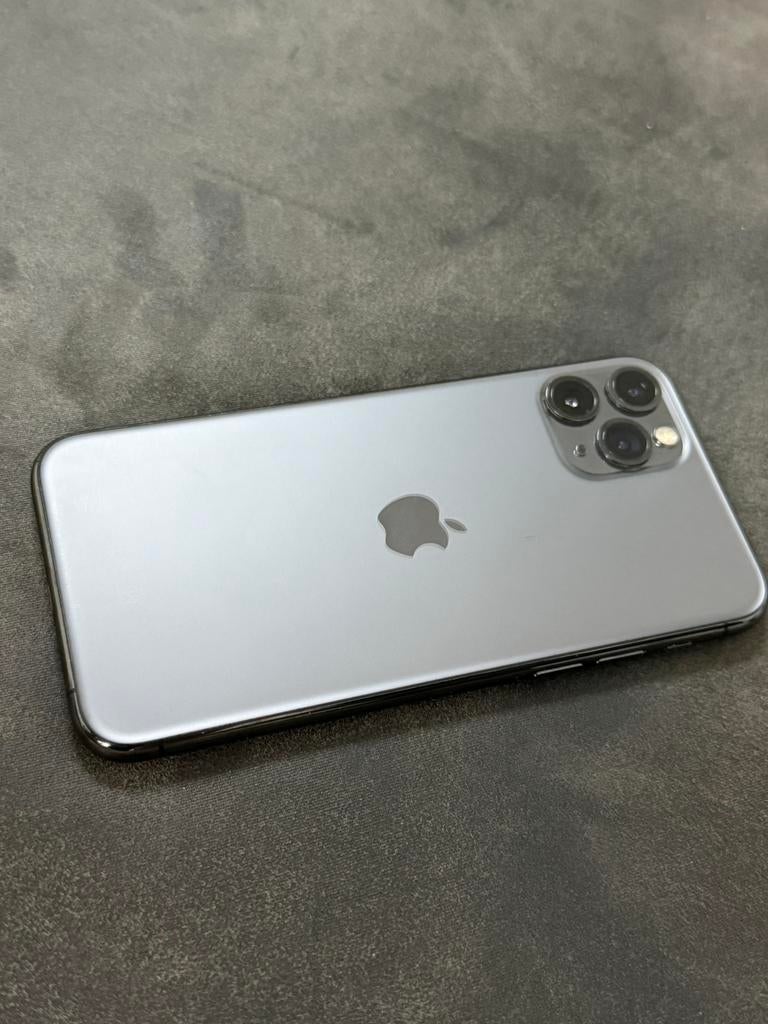 Iphone 11 pro 100% batterijcapaciteit, Telecommunicatie, Mobiele telefoons | Apple iPhone, 128 GB, Ophalen of Verzenden, Zo goed als nieuw
