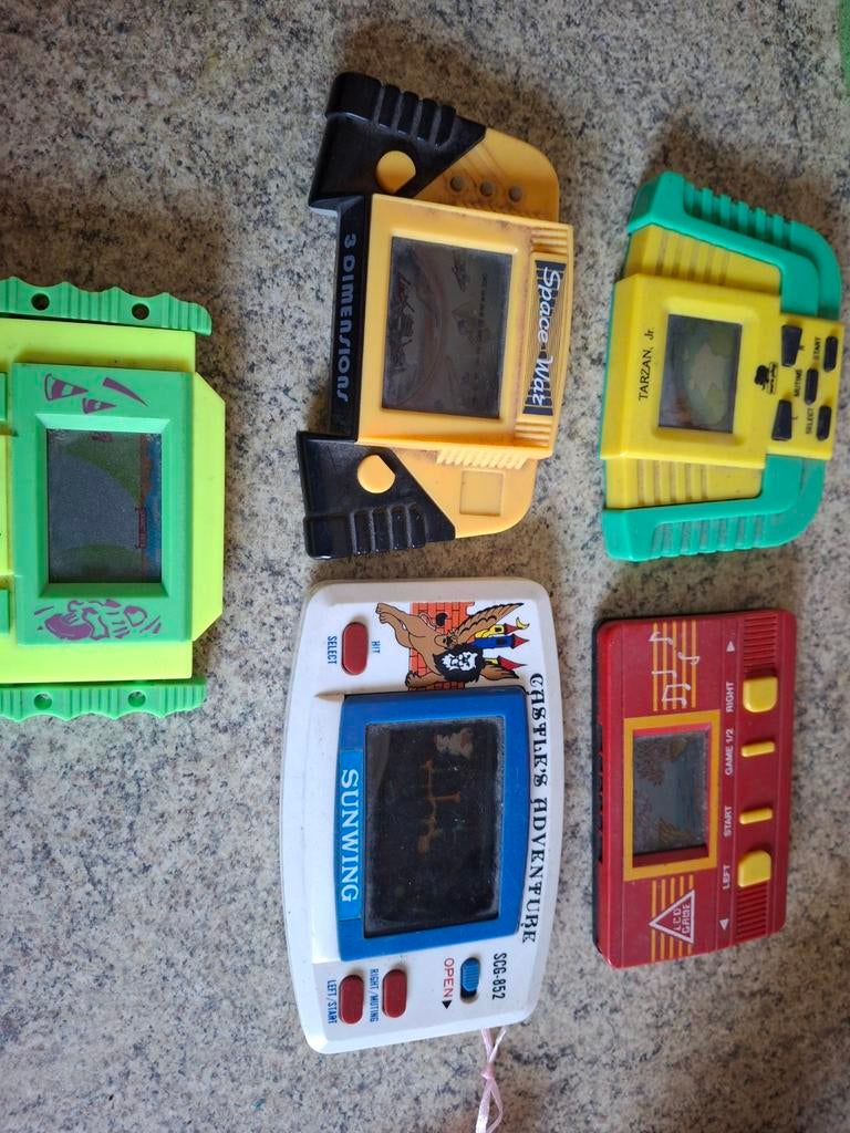 5 computer spelletjes, Spelcomputers en Games, Spelcomputers | Nintendo Game Boy, Ophalen of Verzenden, Overige modellen