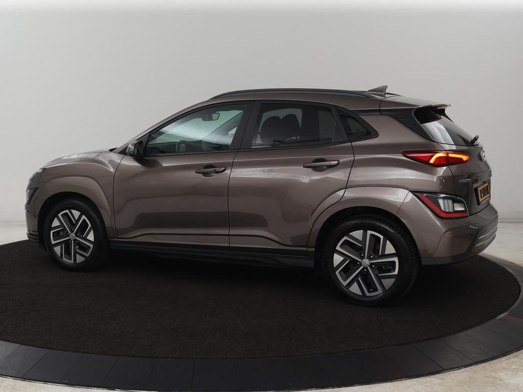 Hyundai Kona EV Fashion 64 kWh | SOH 100% | 3 Fase | Head-Up, Stof, Gebruikt, Bruin, Origineel Nederlands