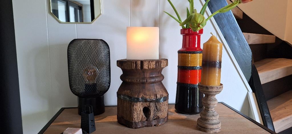 Stoere ,Sobere houten poer kandelaar, kaarsenstandaard, Ophalen of Verzenden, Bruin, Hout, Minder dan 25 cm