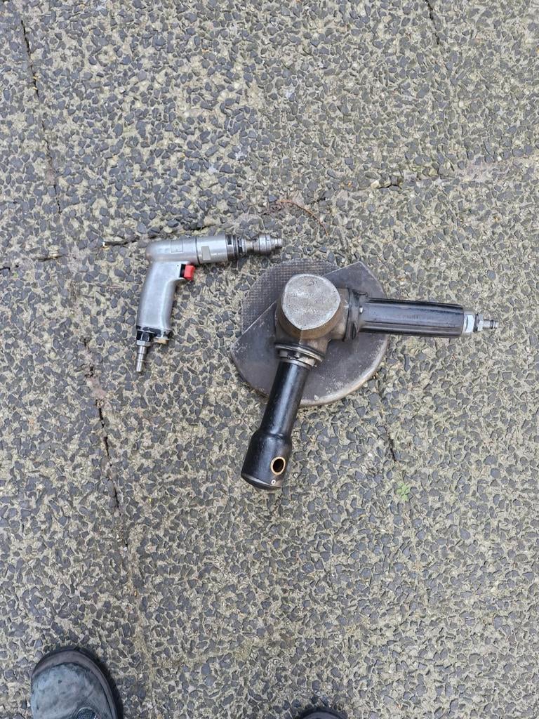 Haakse slijpmachine en boormachine, Ophalen of Verzenden, Gebruikt, Minder dan 700 watt, Werkbankslijpmachine