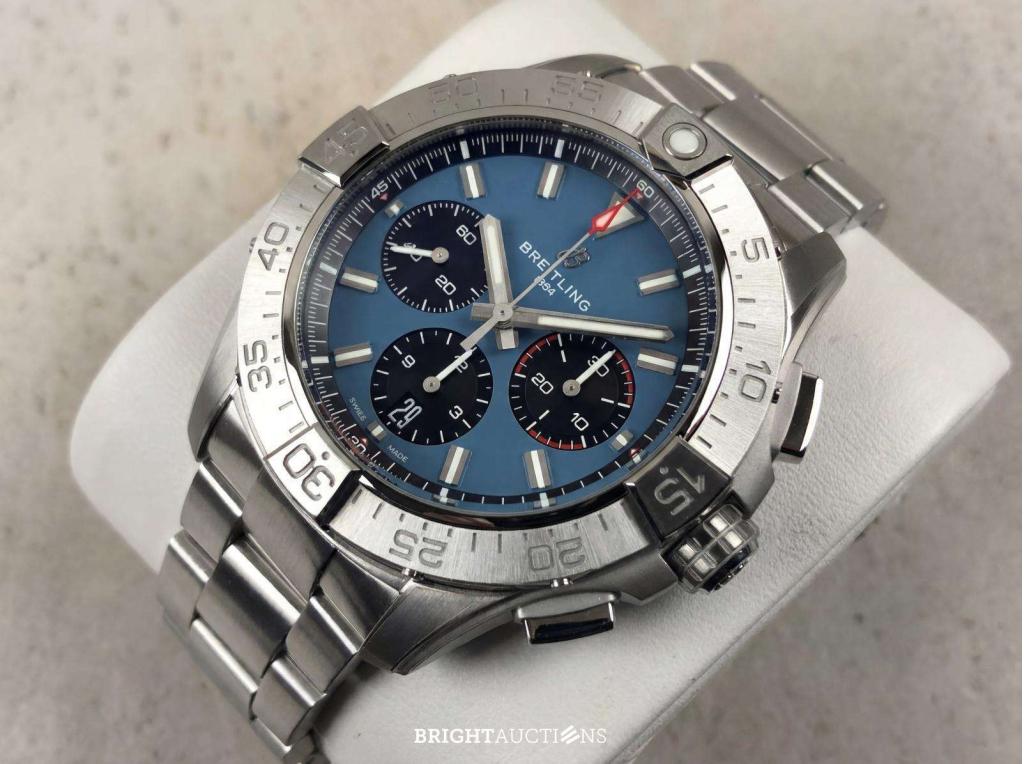 Breitling - Avenger B01 Chronograph 44 - AB0147101C1A1, Staal, Staal, Breitling, Polshorloge