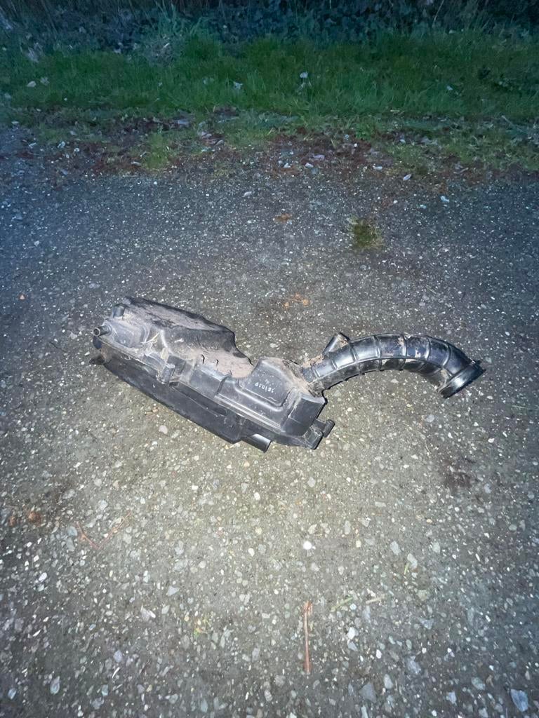 Luchtfilter box kymco, Fietsen en Brommers, Ophalen, Gebruikt, Overige typen, Kymco