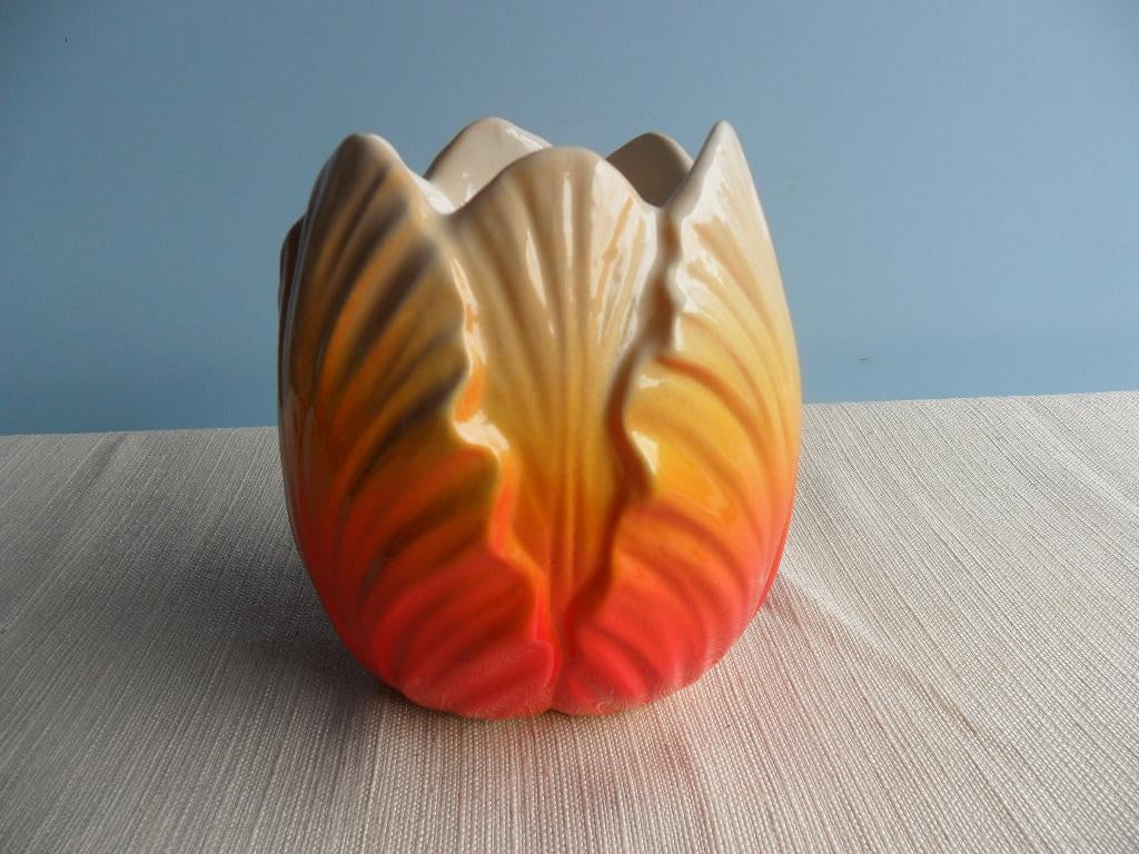 Oranje Tulpenvaas, Aardewerk of Porselein, Oranje, Ophalen of Verzenden, Zo goed als nieuw