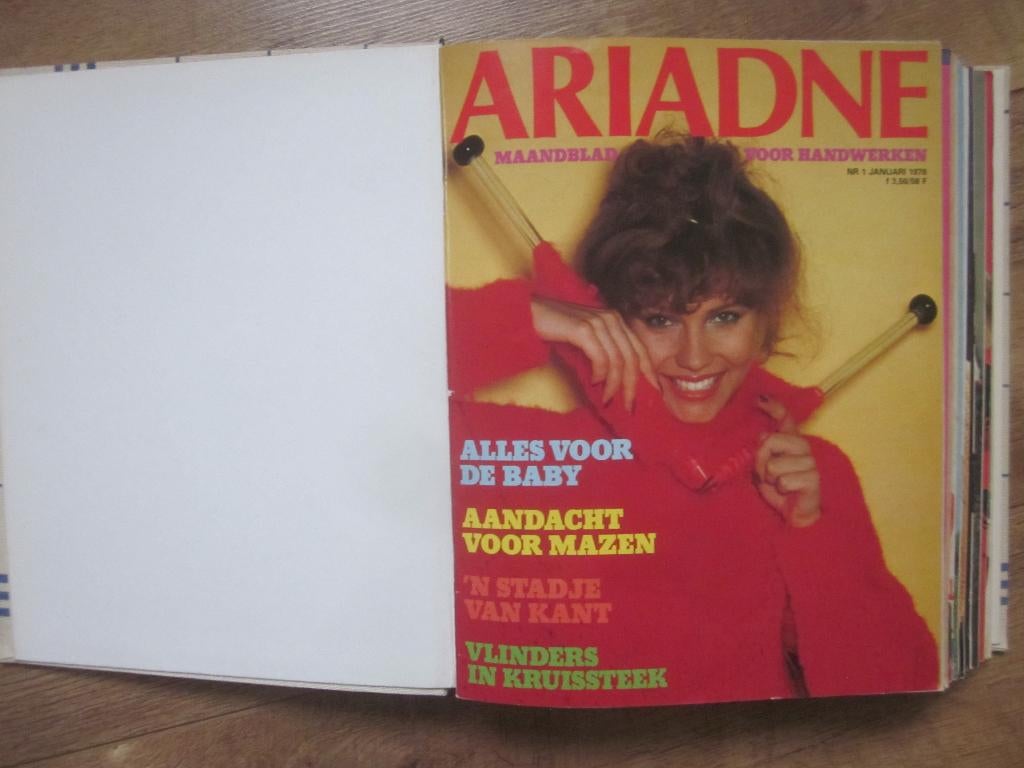 Ariadne Maandblad voor Handwerken jaargang 1978 11 bladen, Ophalen of Verzenden, Zo goed als nieuw, Handborduren, Patroon