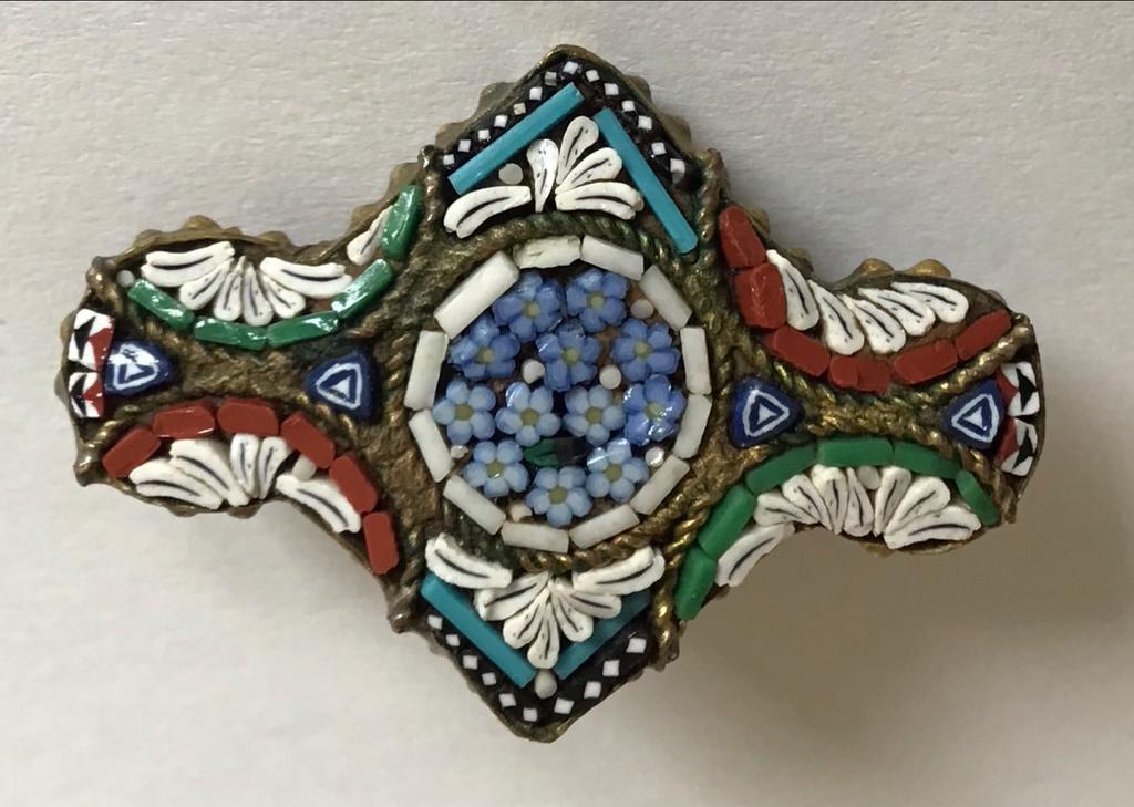 Vintage Italiaanse micro mozaïek broche, Sieraden, Tassen en Uiterlijk, Broches, Gebruikt, Koper, Overige kleuren, Minder dan 4 cm