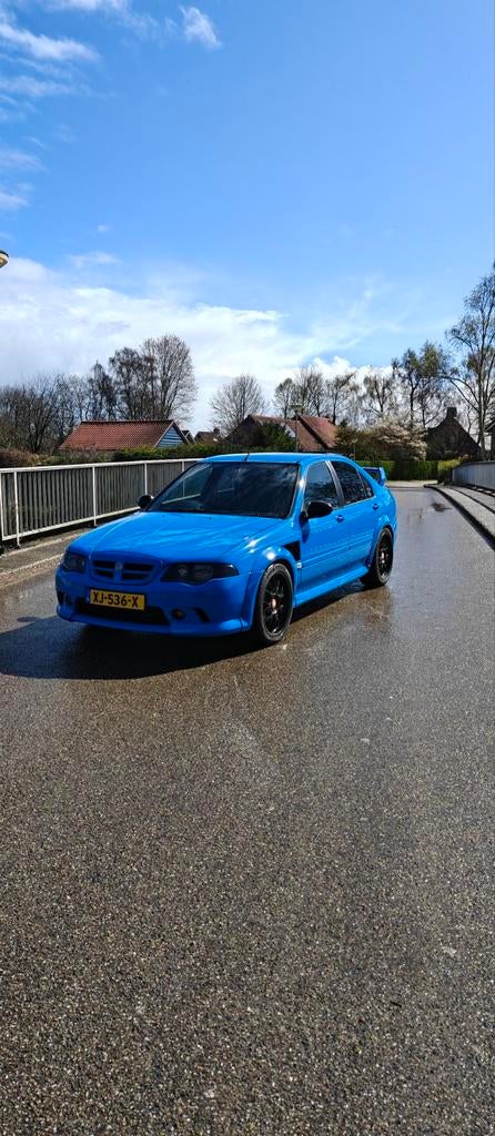 MG ZS 2.5 180 SDN 2004 Blauw Rechts gestuurd, Auto's, MG, Voorwielaandrijving, Zwart, 2497 cc, Handgeschakeld