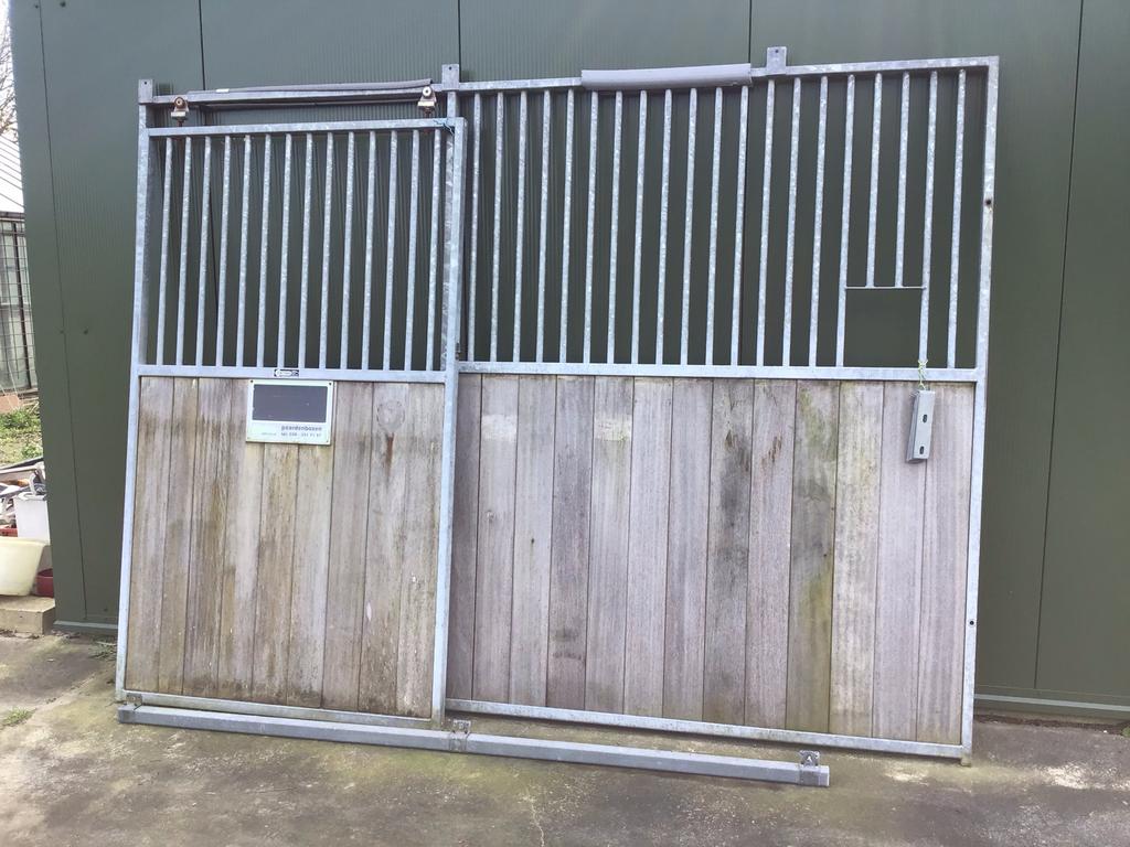 Corton voorwand voor paardenbox, Stalling, 1 paard of pony