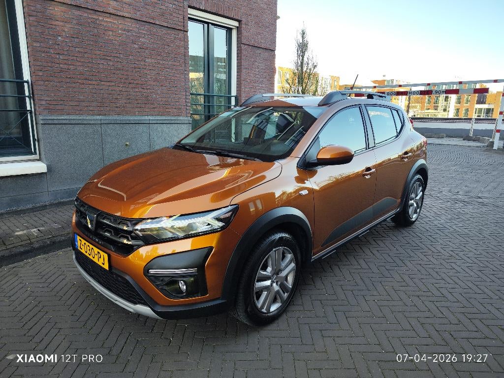 Dacia Sandero Stepway AUTOMAAT |2022| 38.000 km Nieuwstaat!, Auto's, Dacia, Navigatiesysteem, Stof, 1119 kg, Overige kleuren