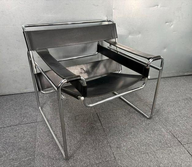 Wassily Chair - Marcel Breuer - Bauhaus Design, Nijverheidsweg 13b, Leer, Ophalen of Verzenden, Zo goed als nieuw