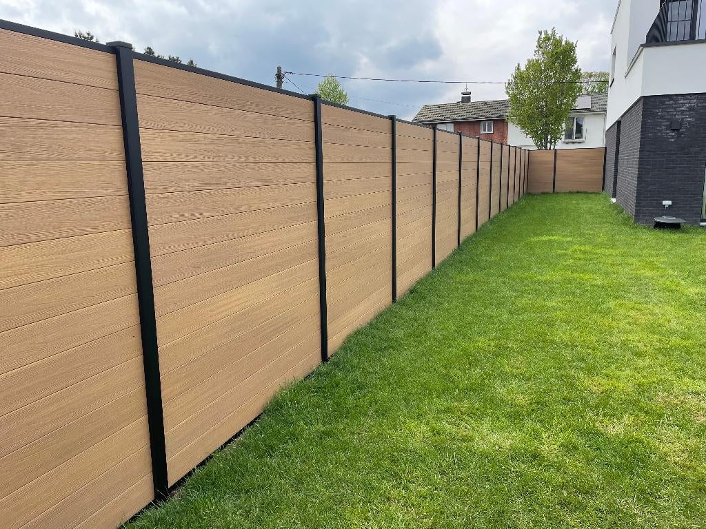 OP=OP 11,2 meter Composiet Schutting Eiken / Retourpakket, Kunststof, 1 tot 2 meter, 6 meter of meer, Vlotbrugweg 19a