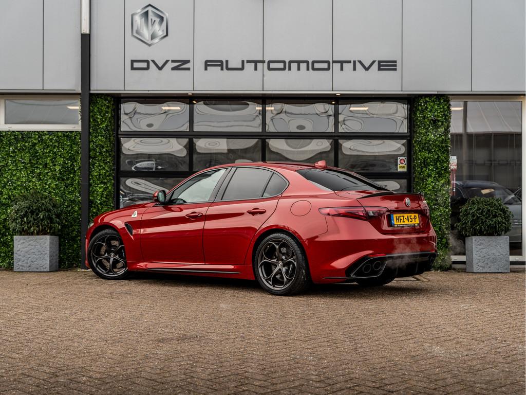 Alfa Romeo Giulia 2.9 V6 Quadrifoglio | H/K Sound | Carbon |, Automaat, Achterwielaandrijving, Gebruikt, Met garantie (alle)