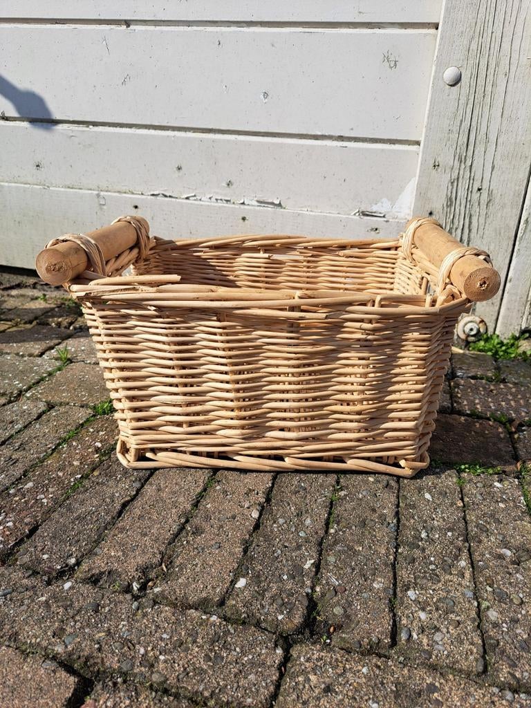 Diverse manden per stuk 3 euro, Ophalen, Rond, Riet