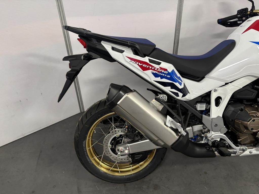 Honda Africa Twin Adventure Sport ES (bj 2026) - foto 2