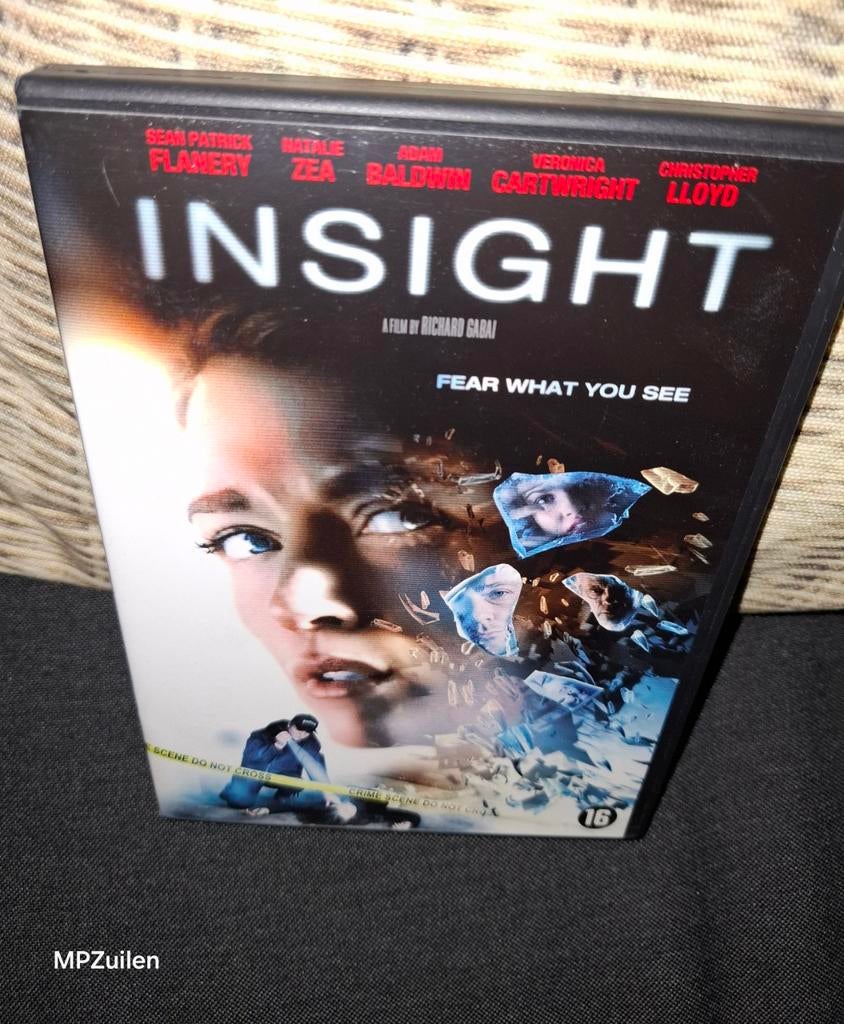 Insight, Vanaf 16 jaar, Ophalen of Verzenden, Zo goed als nieuw, Actiethriller