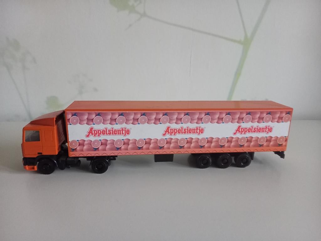 Daf 95 met oplegger appelsientje, Ophalen of Verzenden, Gebruikt, Bus of Vrachtwagen, Lion Toys