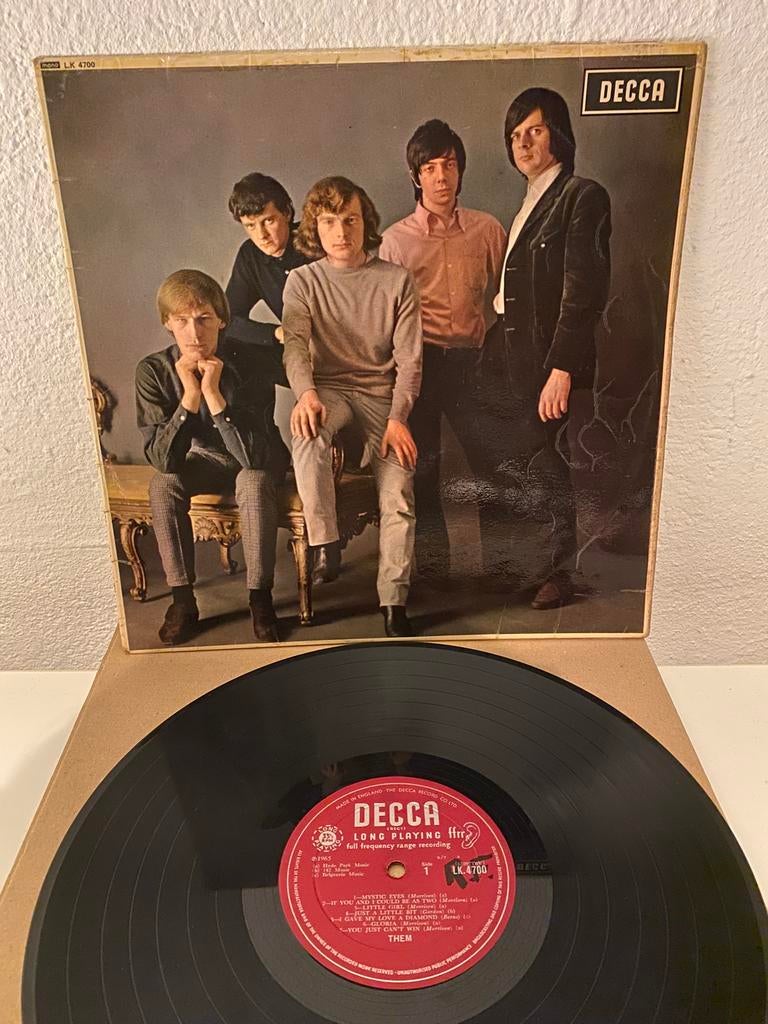 Them - The "Angry" Young Them! (Mono UK 1965), Ophalen of Verzenden, Gebruikt, 12 inch, Poprock