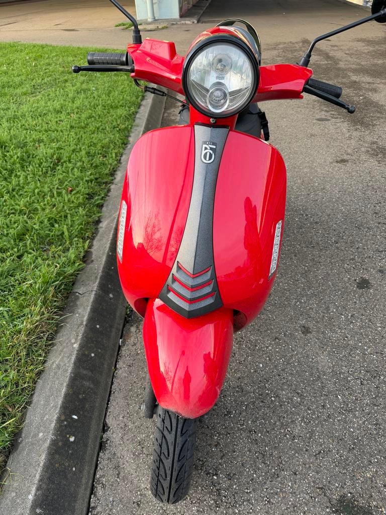 Riva BTC scooter, Fietsen en Brommers, Snorfietsen en Snorscooters, Gebruikt, Overige merken, Benzine, Ophalen