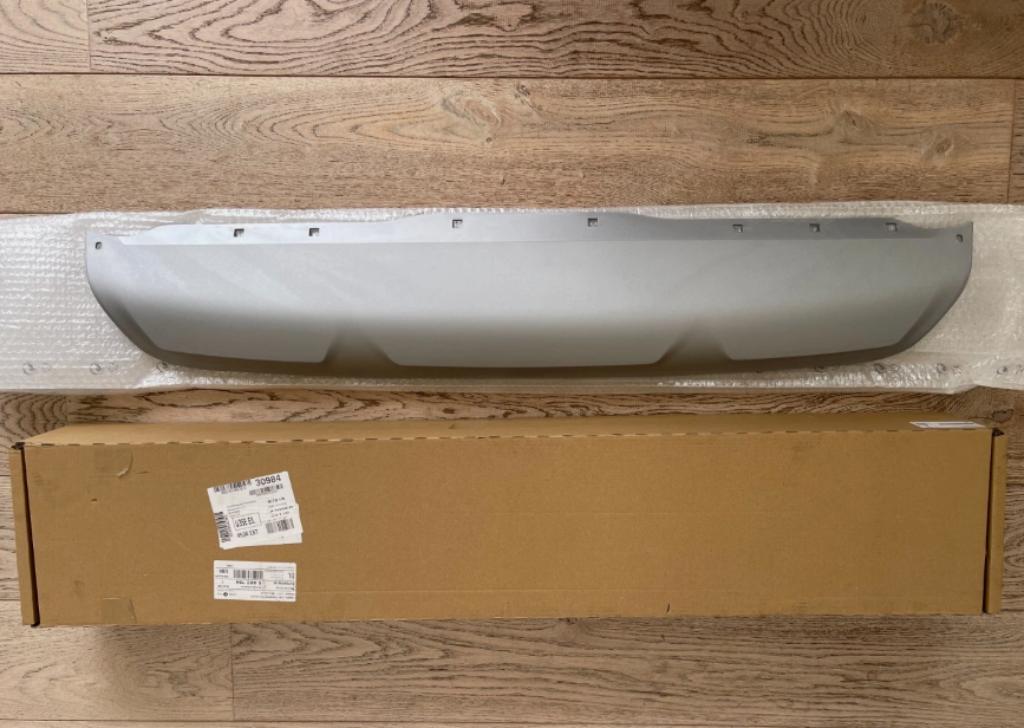 OEM BMW X1 U11 51125A0C784 afdekking bumper 2023-2024, Ophalen of Verzenden, Nieuw, BMW